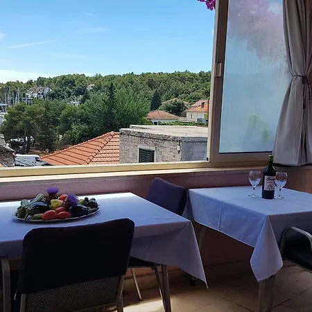Gostinjska kuća Roza