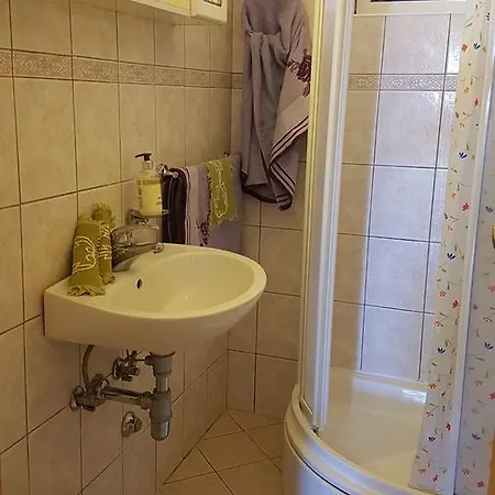Roza 3* Vrboska