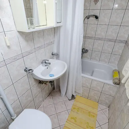 Roza Casa de hóspedes 3*